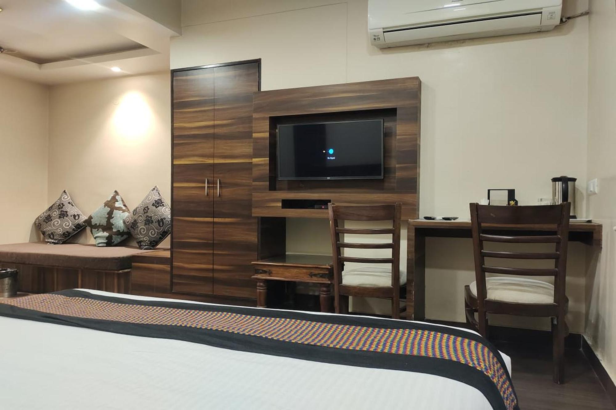 Hotel Rang Mahal Near Jaipur International Airport 외부 사진