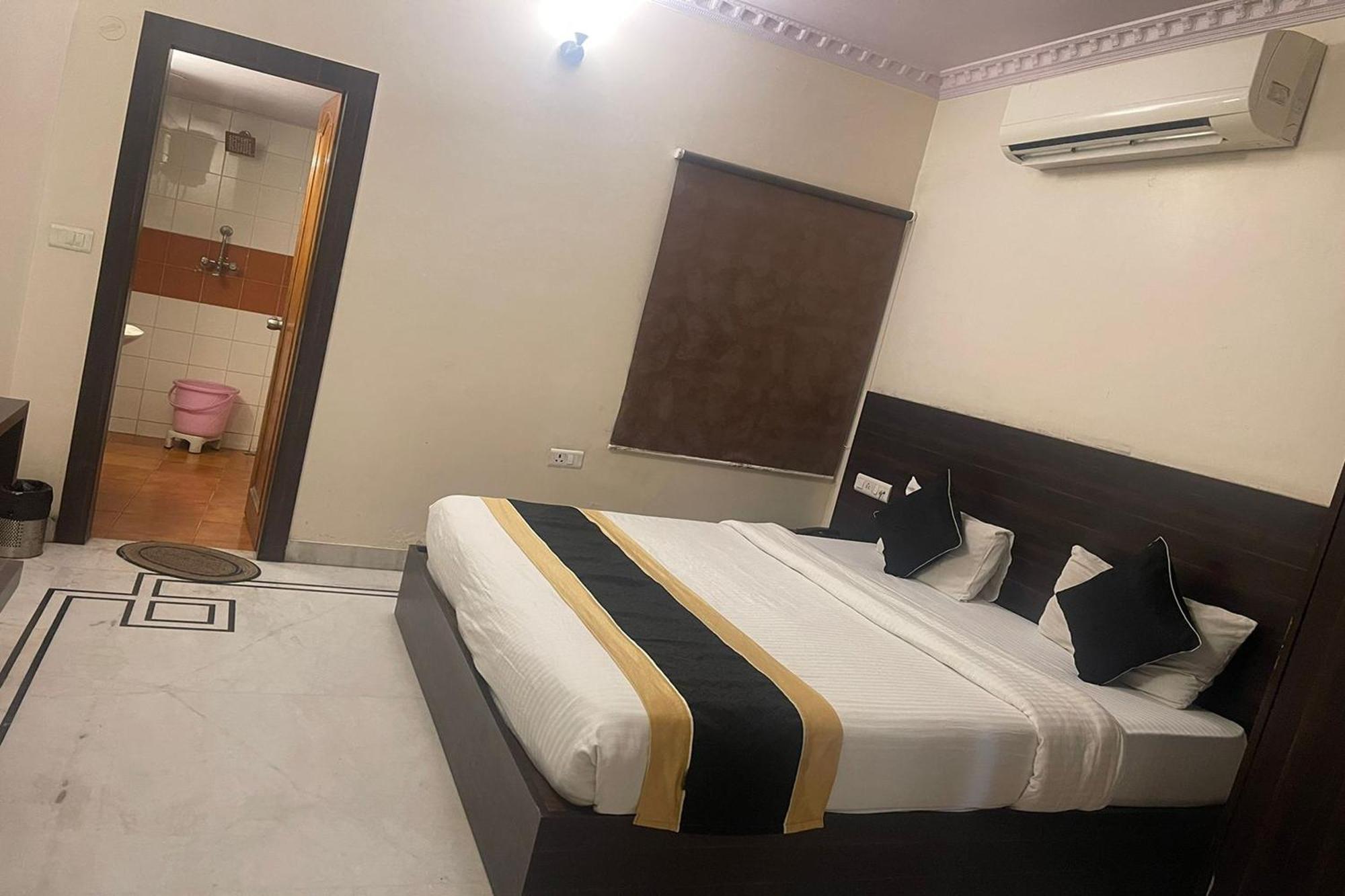 Hotel Rang Mahal Near Jaipur International Airport 외부 사진