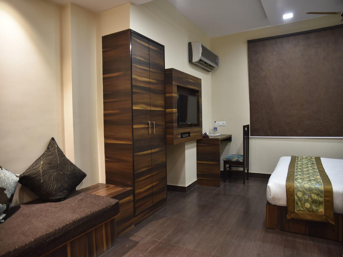 Hotel Rang Mahal Near Jaipur International Airport 외부 사진