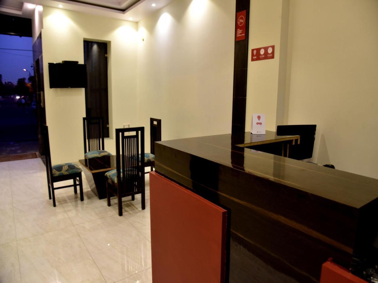 Hotel Rang Mahal Near Jaipur International Airport 외부 사진